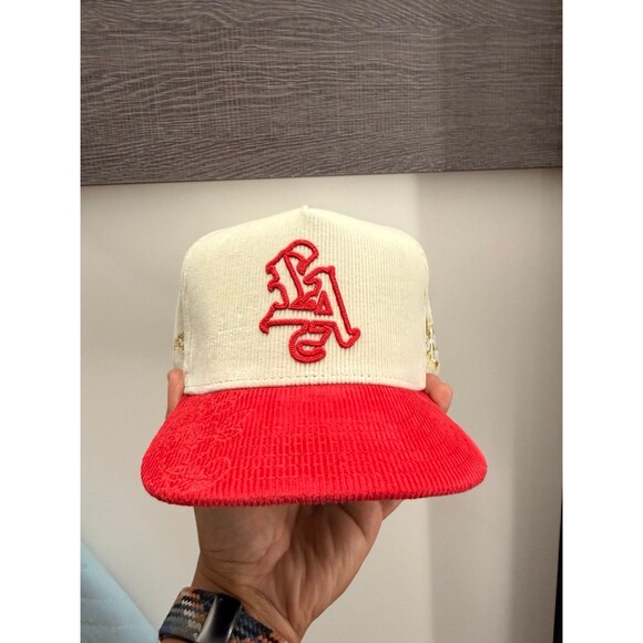 Dvniel Luu Snapback LA Limited Edition Satin Lined Hidden Pockets Crème Red